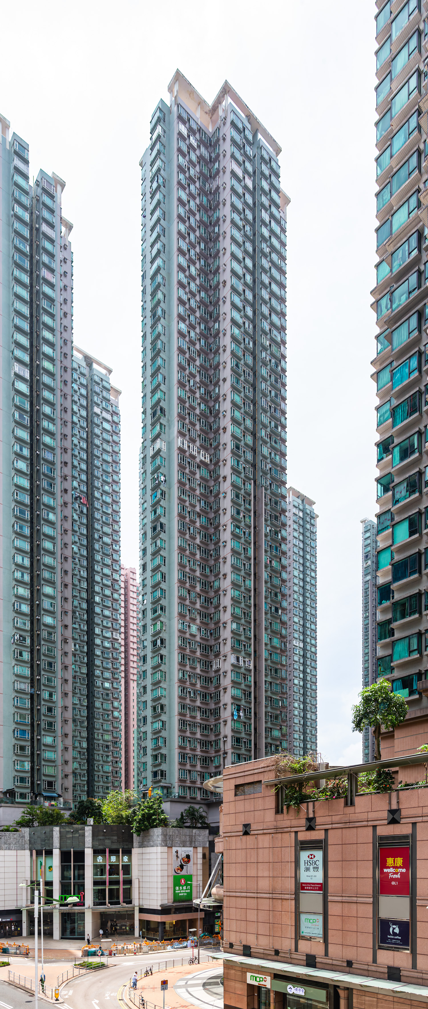 Metro City I Tower 1, Hong Kong - View from the north. © Mathias Beinling